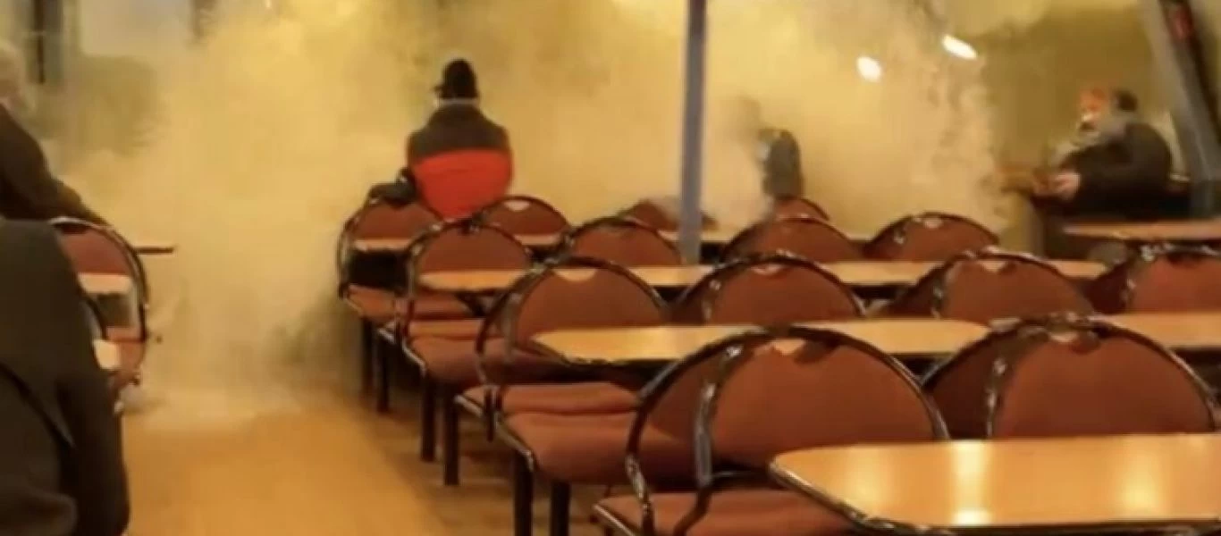 Παρολίγον τραγωδία στη Γερμανία: Κύμα έσπασε τα τζάμια φέρι μποτ - Σοκαρισμένοι οι επιβάτες